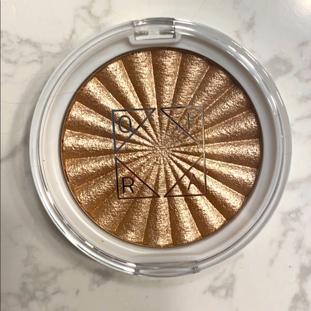 Ofra highlighter